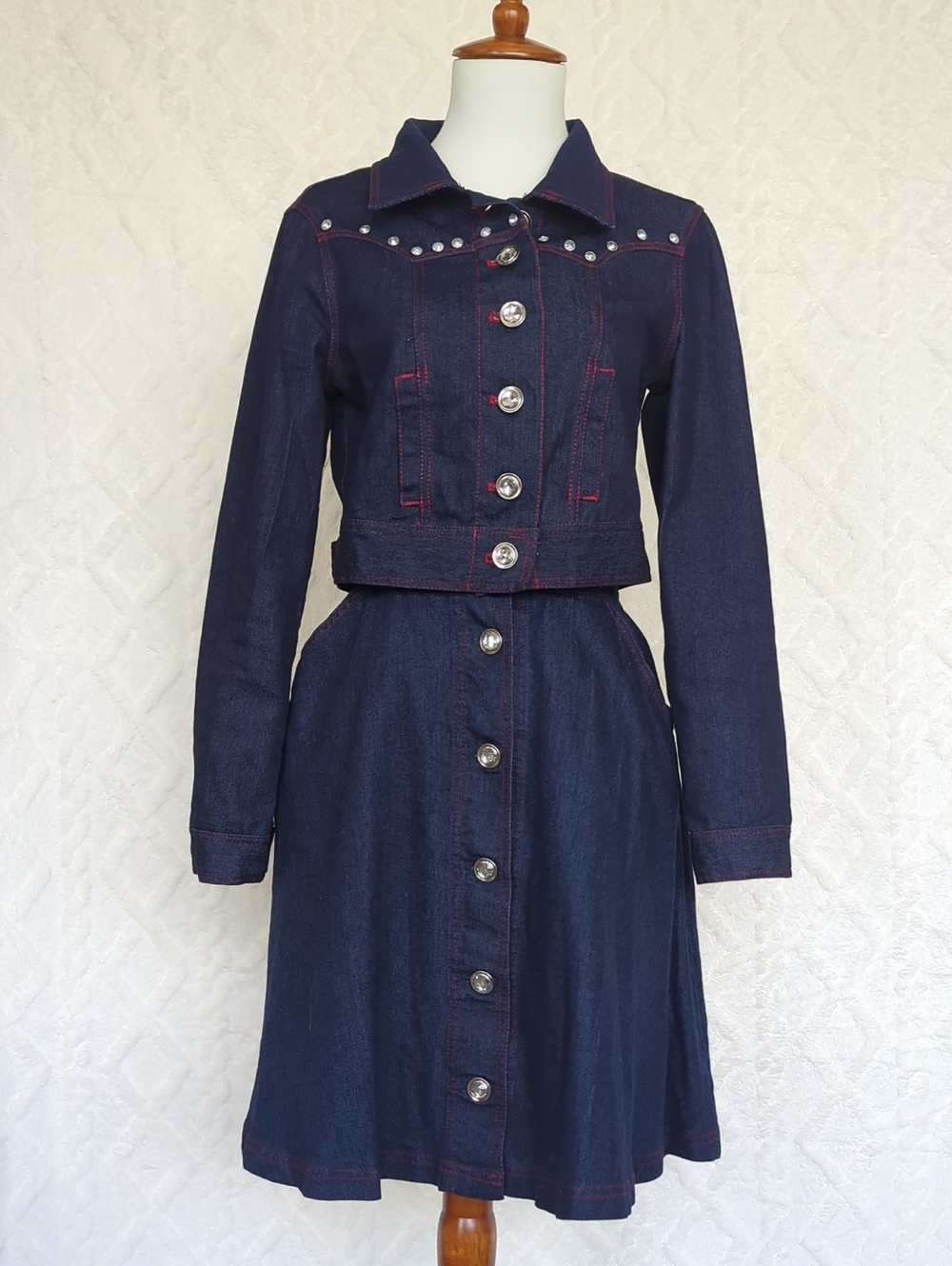 Unique Vintage Dark Indigo Denim Set with Silver-Accent Buttons